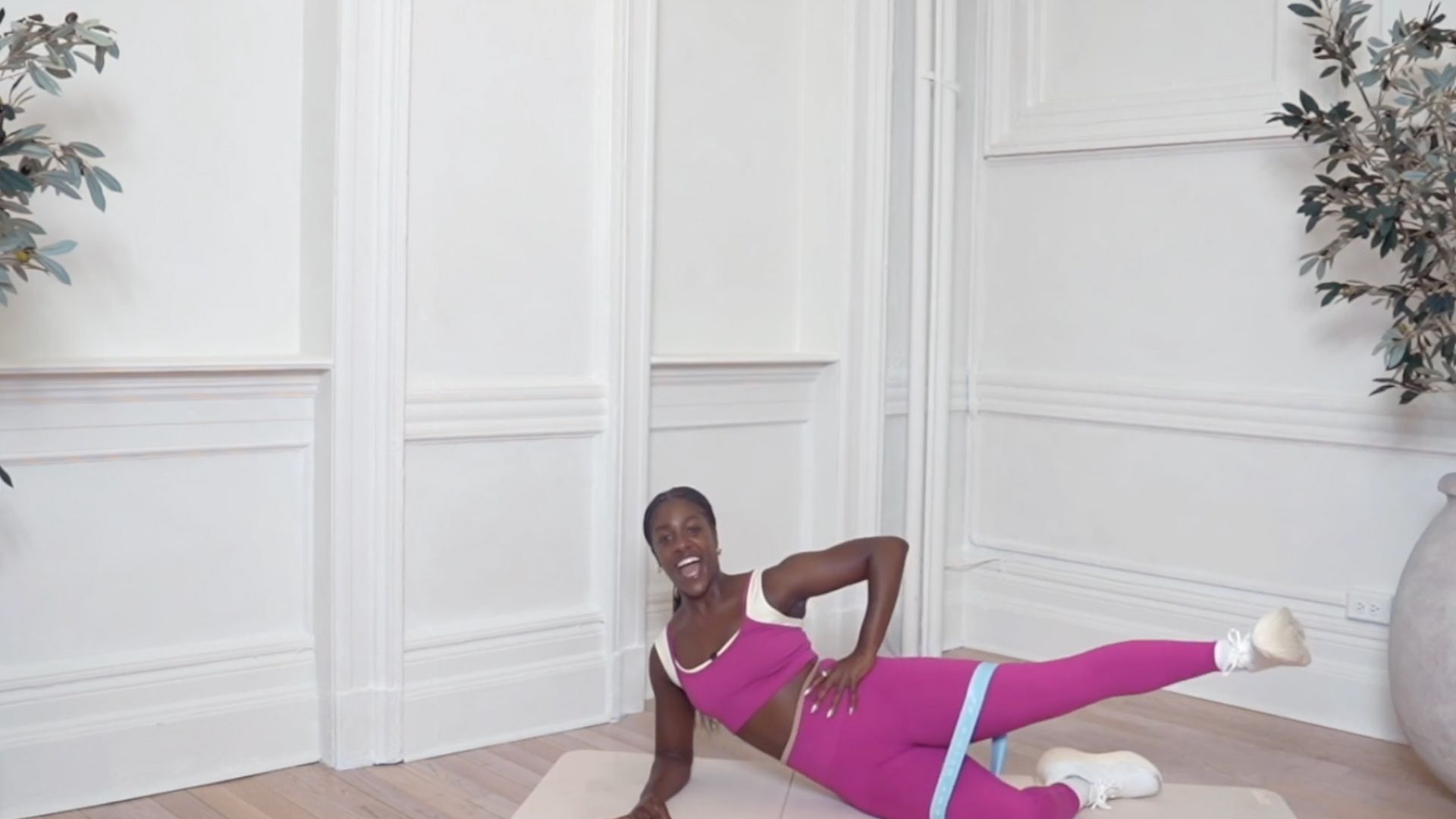 NEW! 12MIN OUTER + INNER THIGH 47