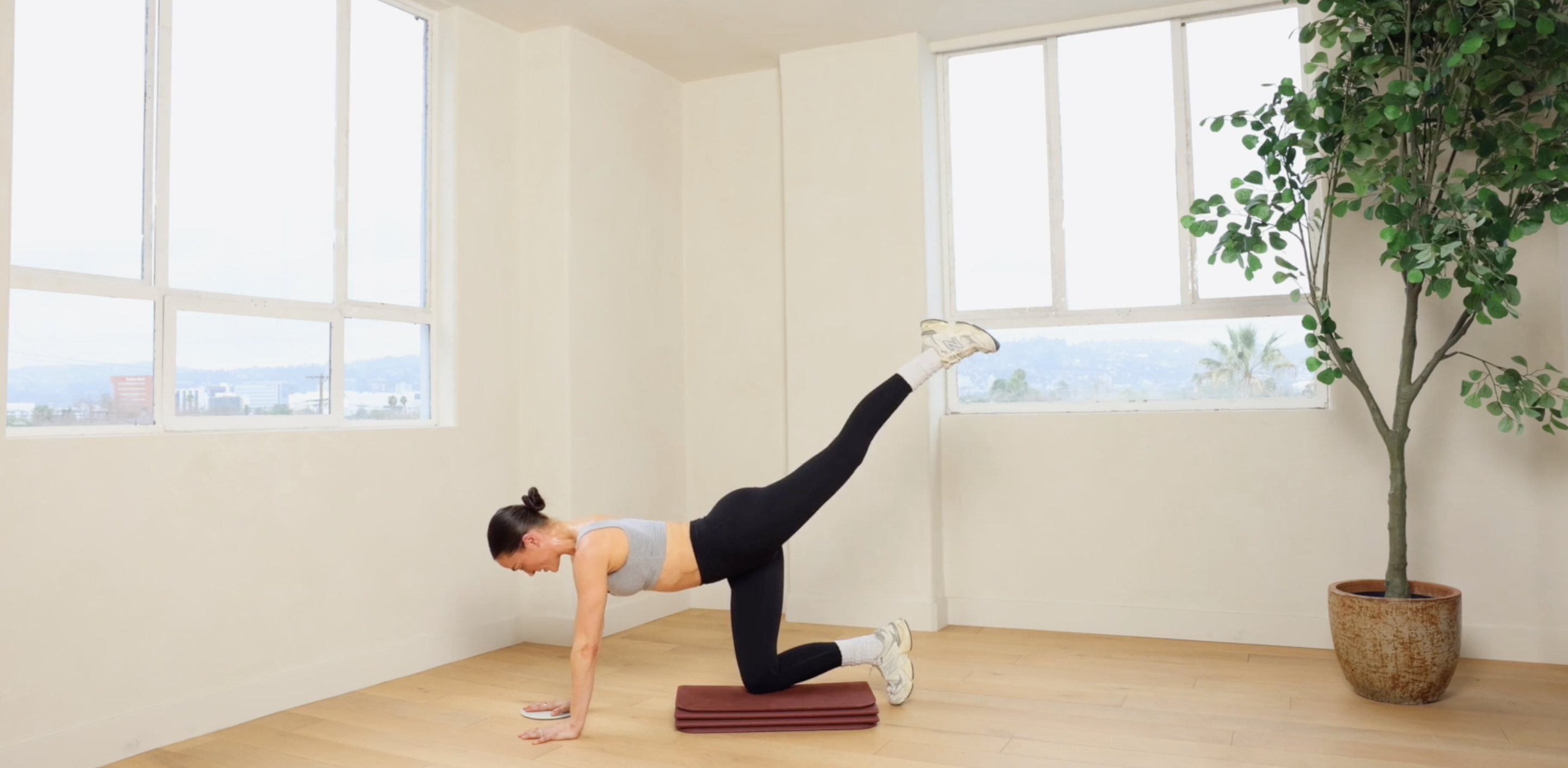 NEW! 30MIN SCULPT 73