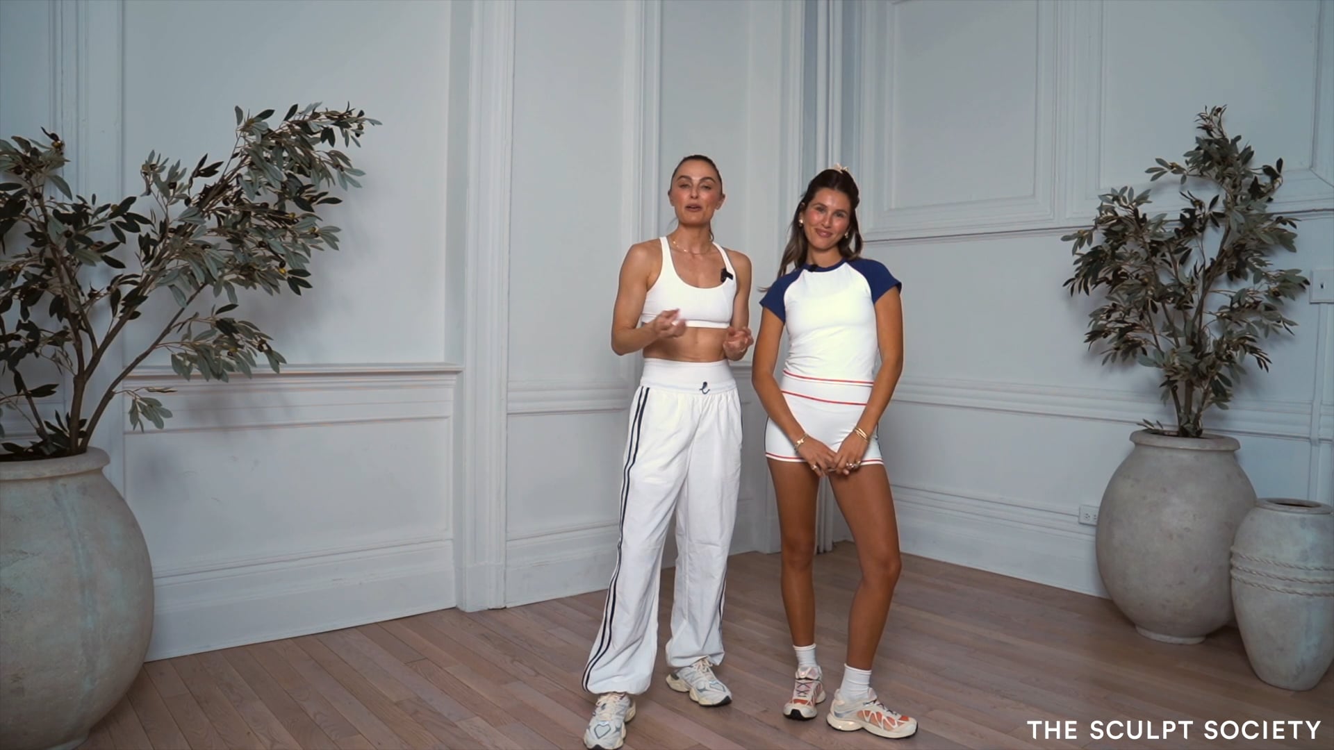 7MIN DANCING ARMS 40 WITH CHELSEA PARKE 