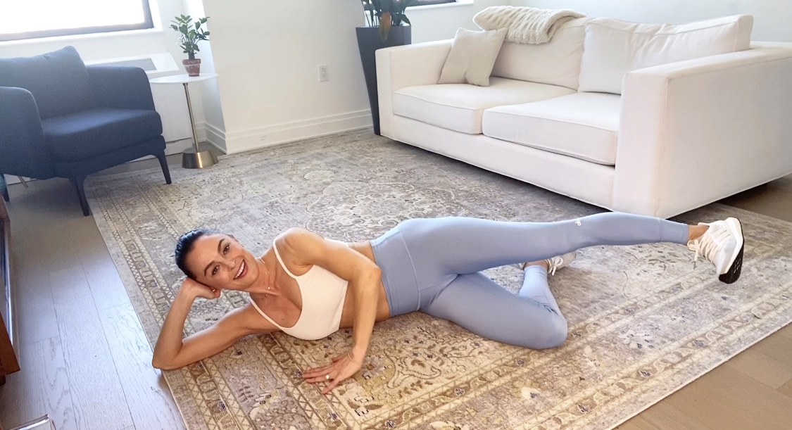 13MIN SLOW & CONTROLLED BOOTY 02