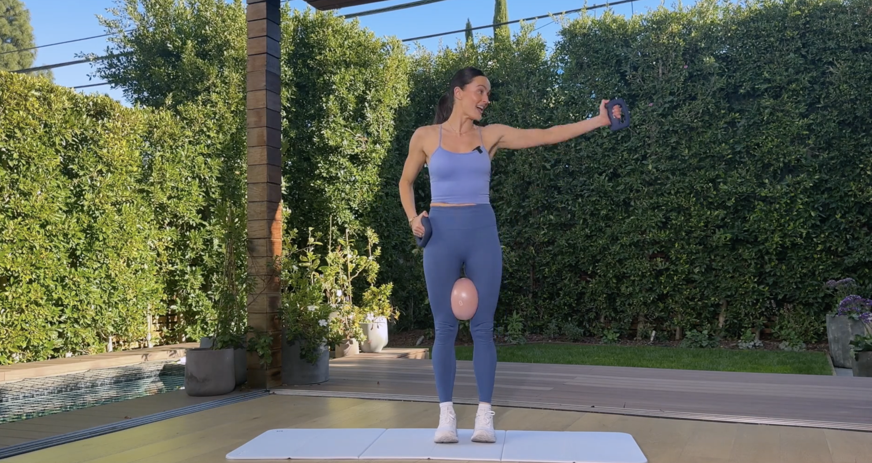 30MIN SCULPT 62 WITH BALL