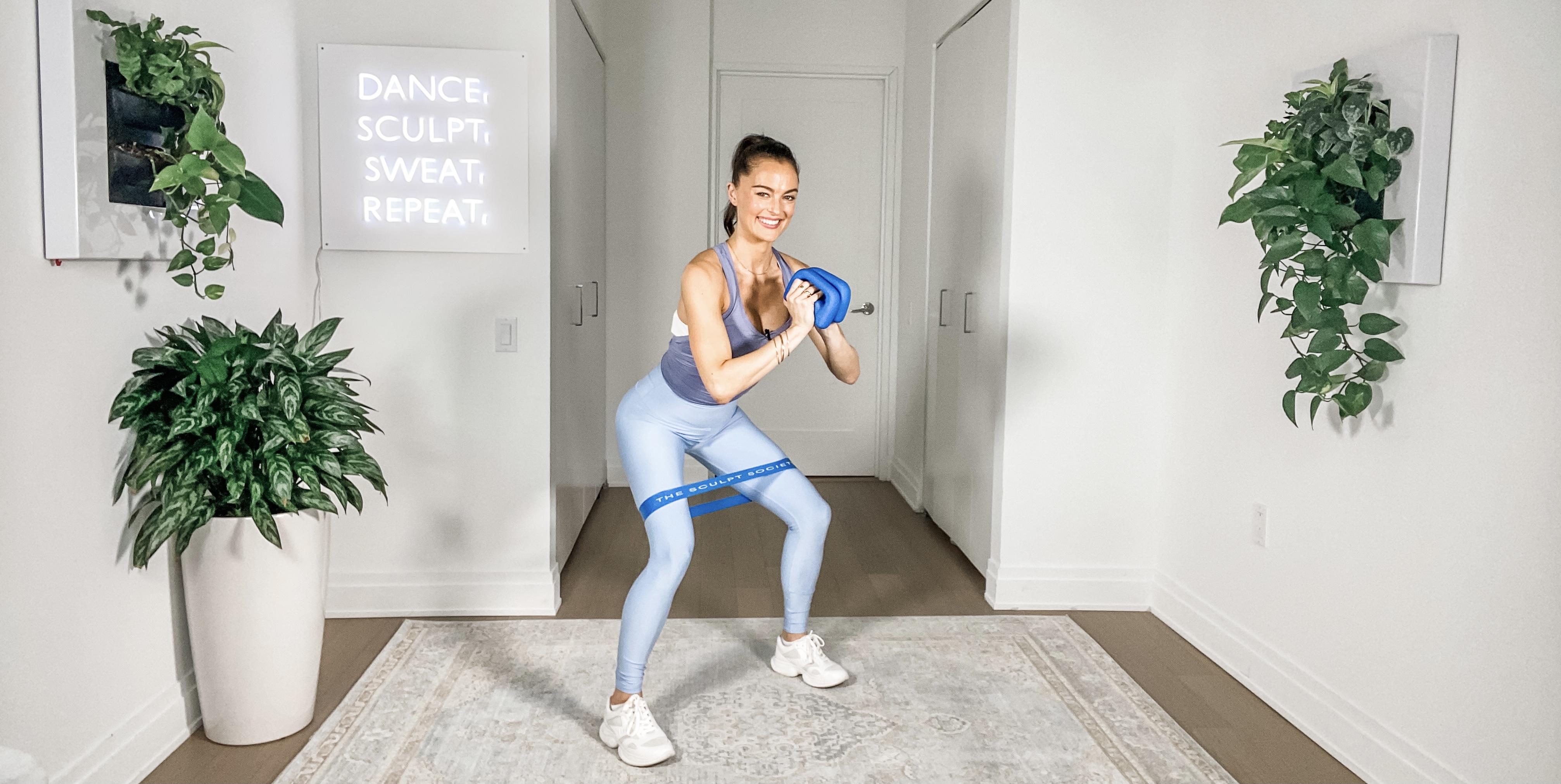 33MIN FULL BODY 11 WITH BAND 