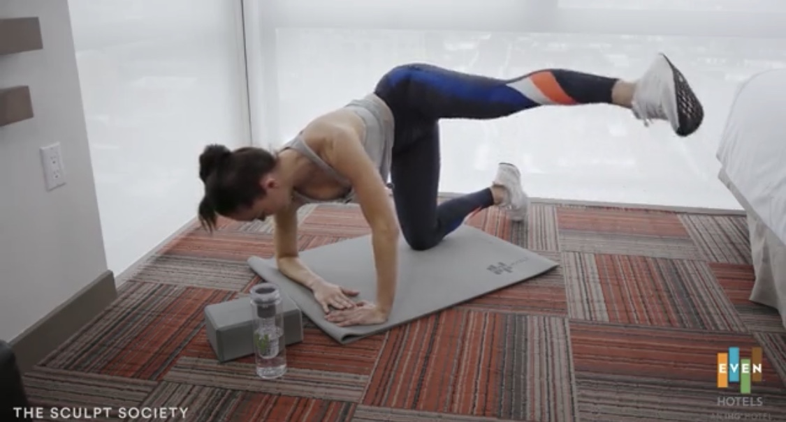 15MIN BOOTY + ABS 14