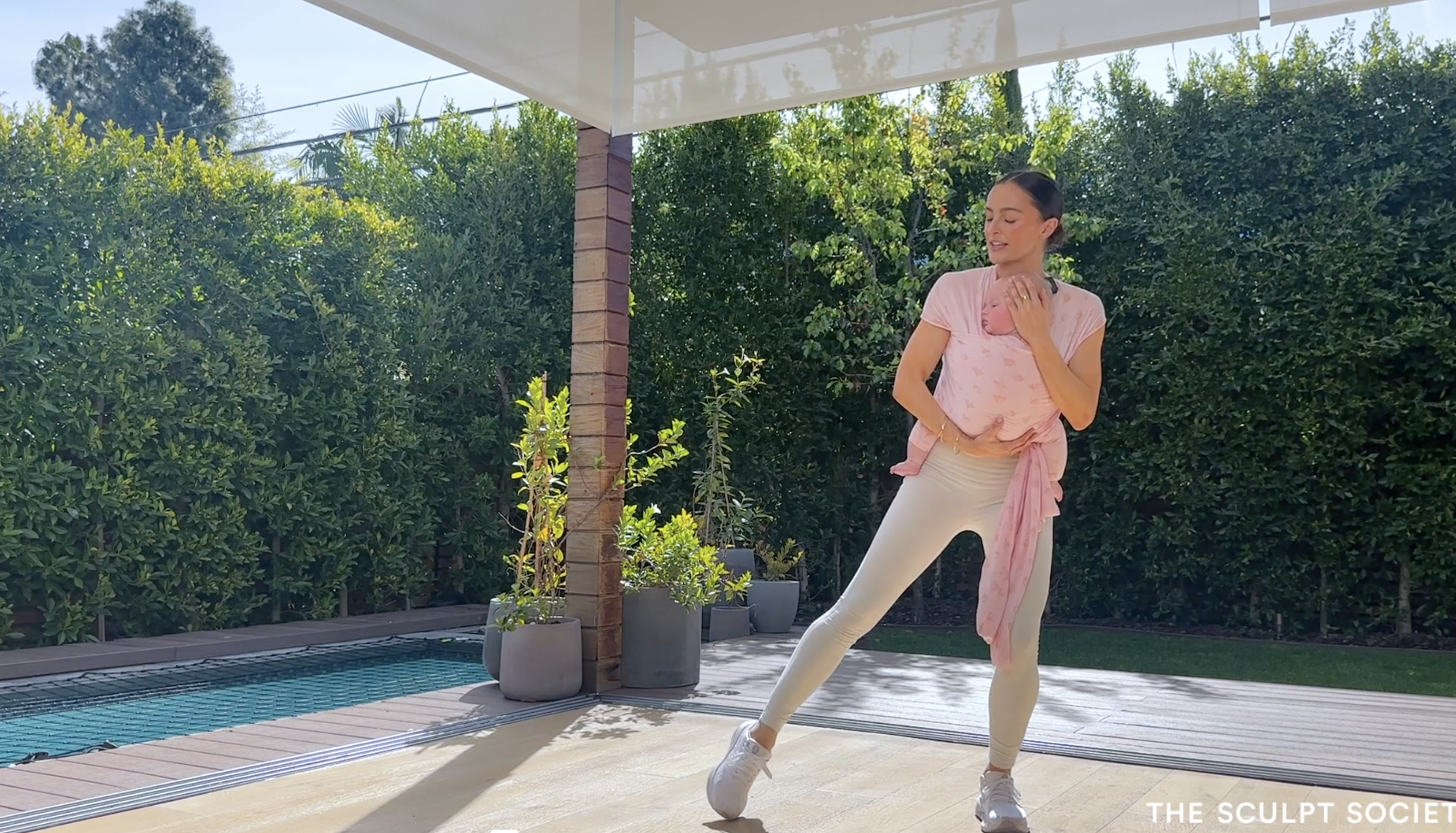 3MIN PP STANDING LEGS WITH SOLLY BABY