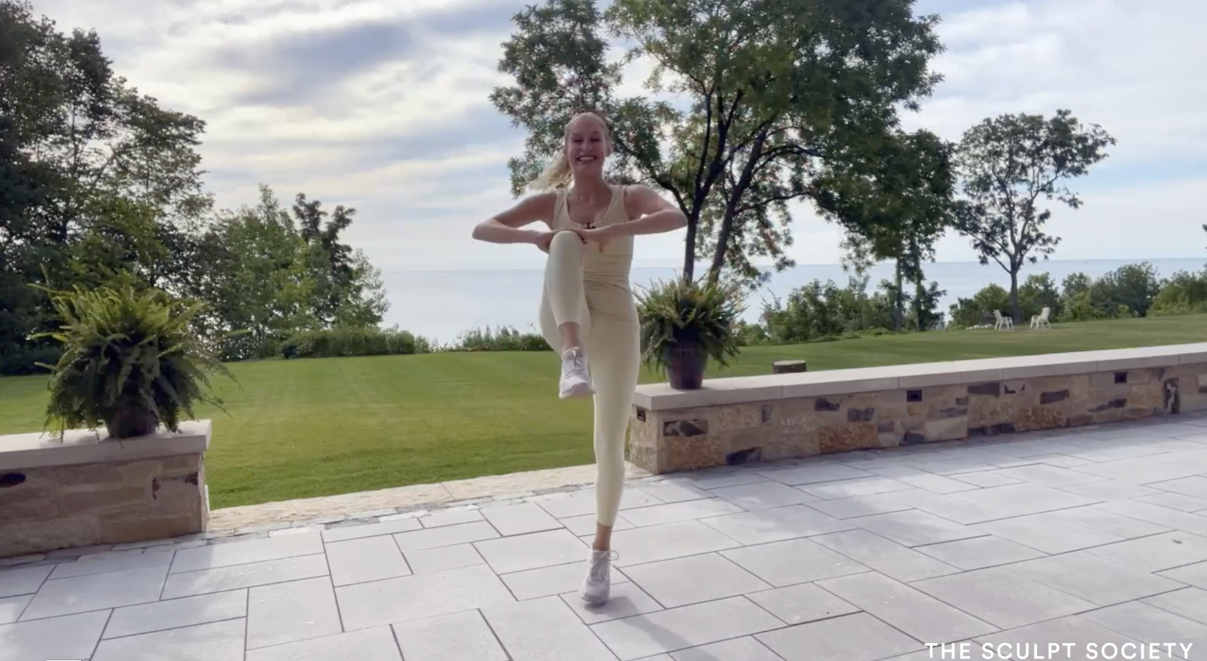 15MIN DANCE CARDIO + ARMS 14