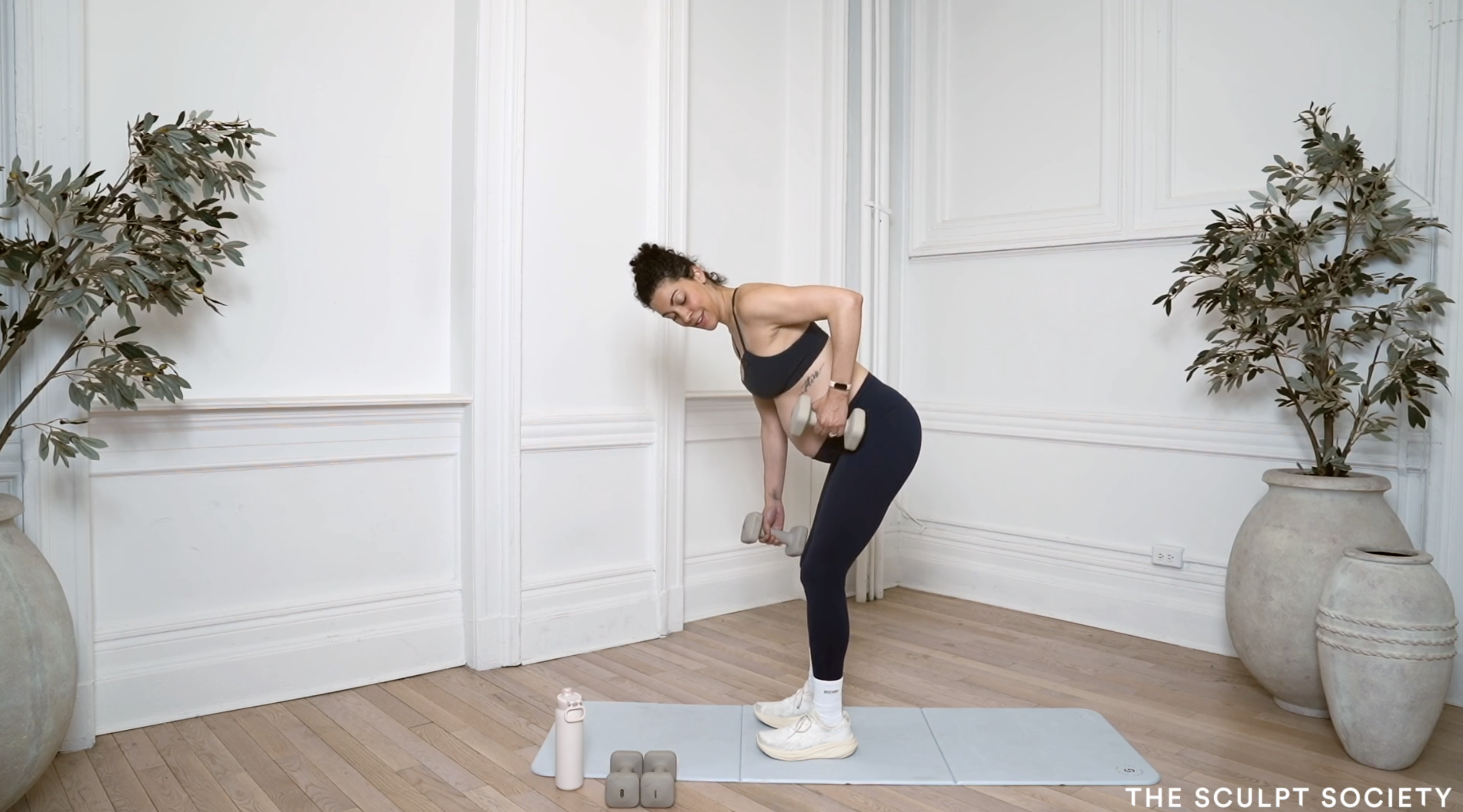 20MIN PRENATAL SLOW + CONTROLLED FULL BODY STRENGTH 08