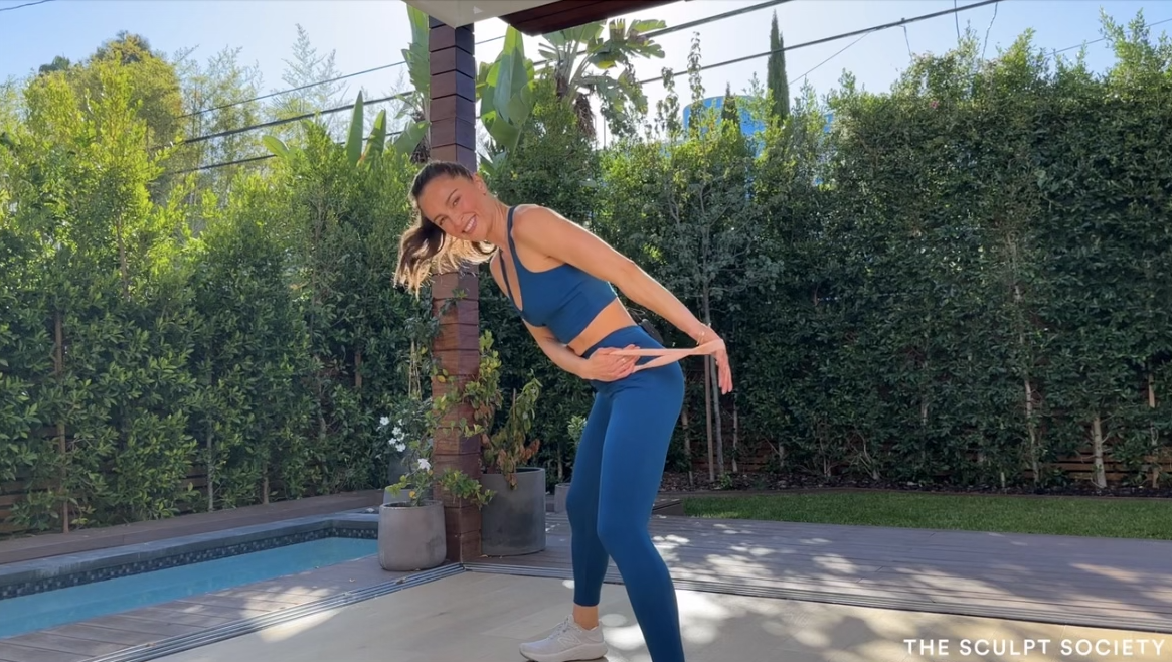 8MIN ARMS 25 WITH BAND 