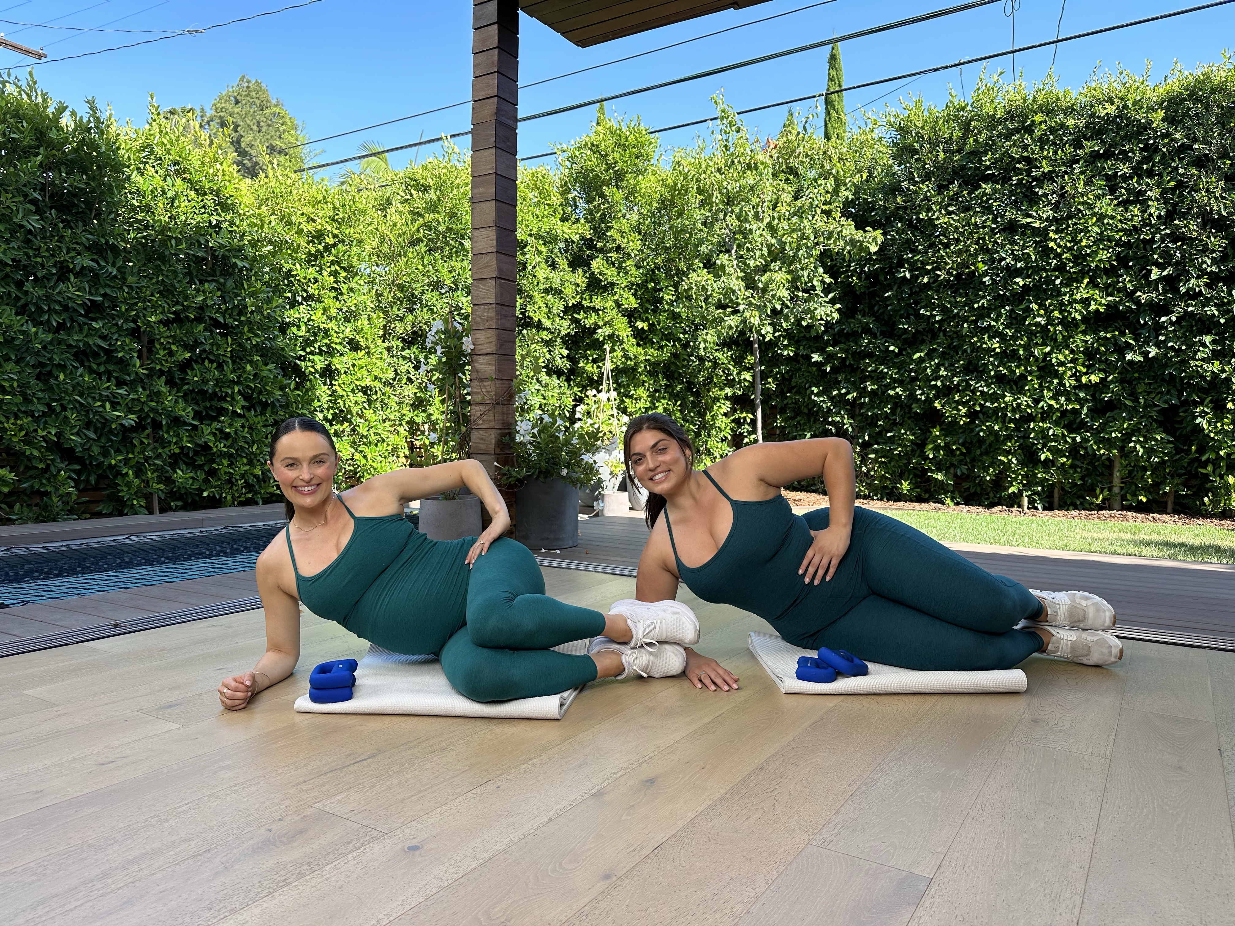 23MIN SLOW & CONTROLLED SCULPT 17 WITH ELLA HALIKAS