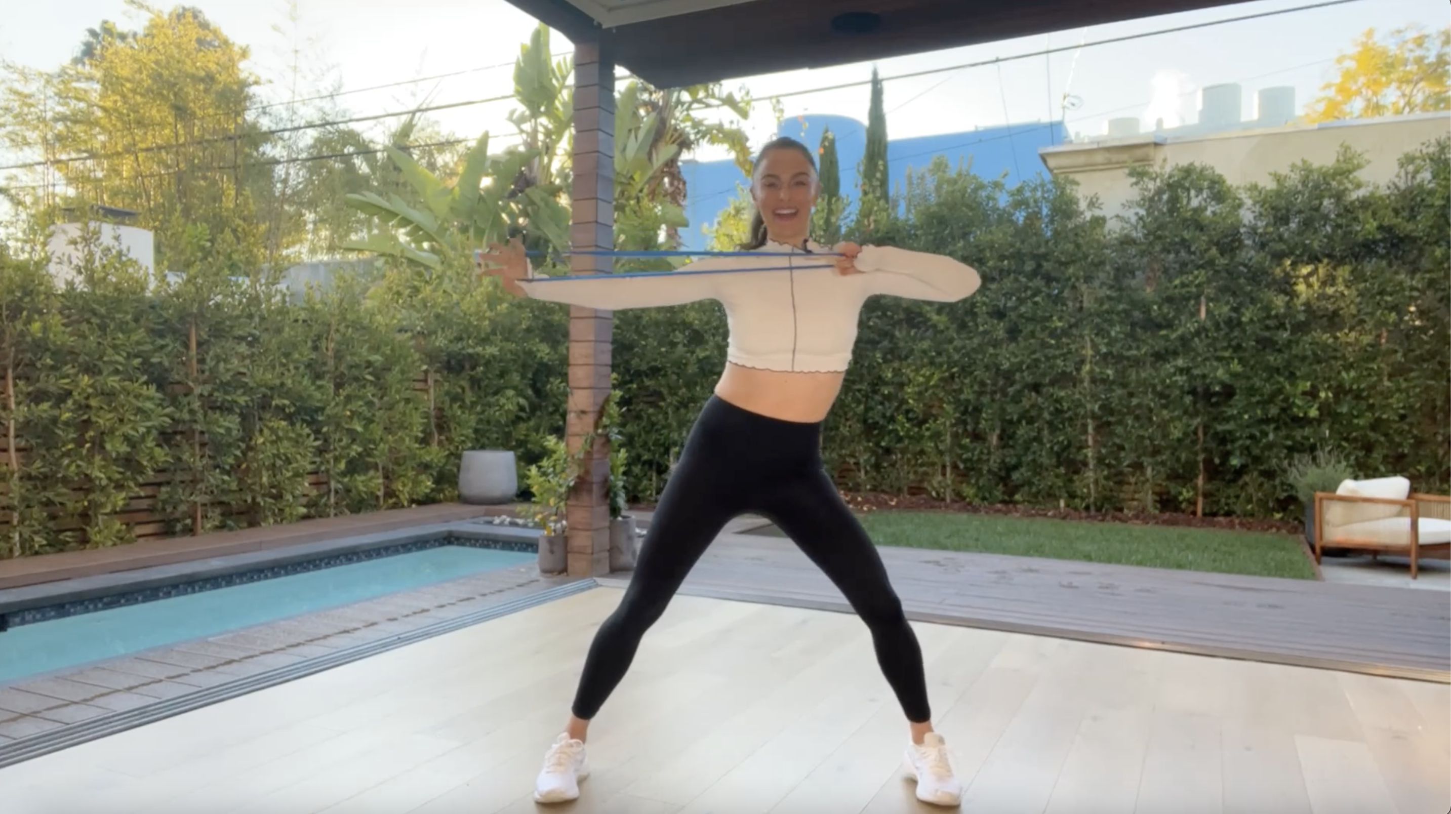 22MIN SCULPT 05 WITH BAND 