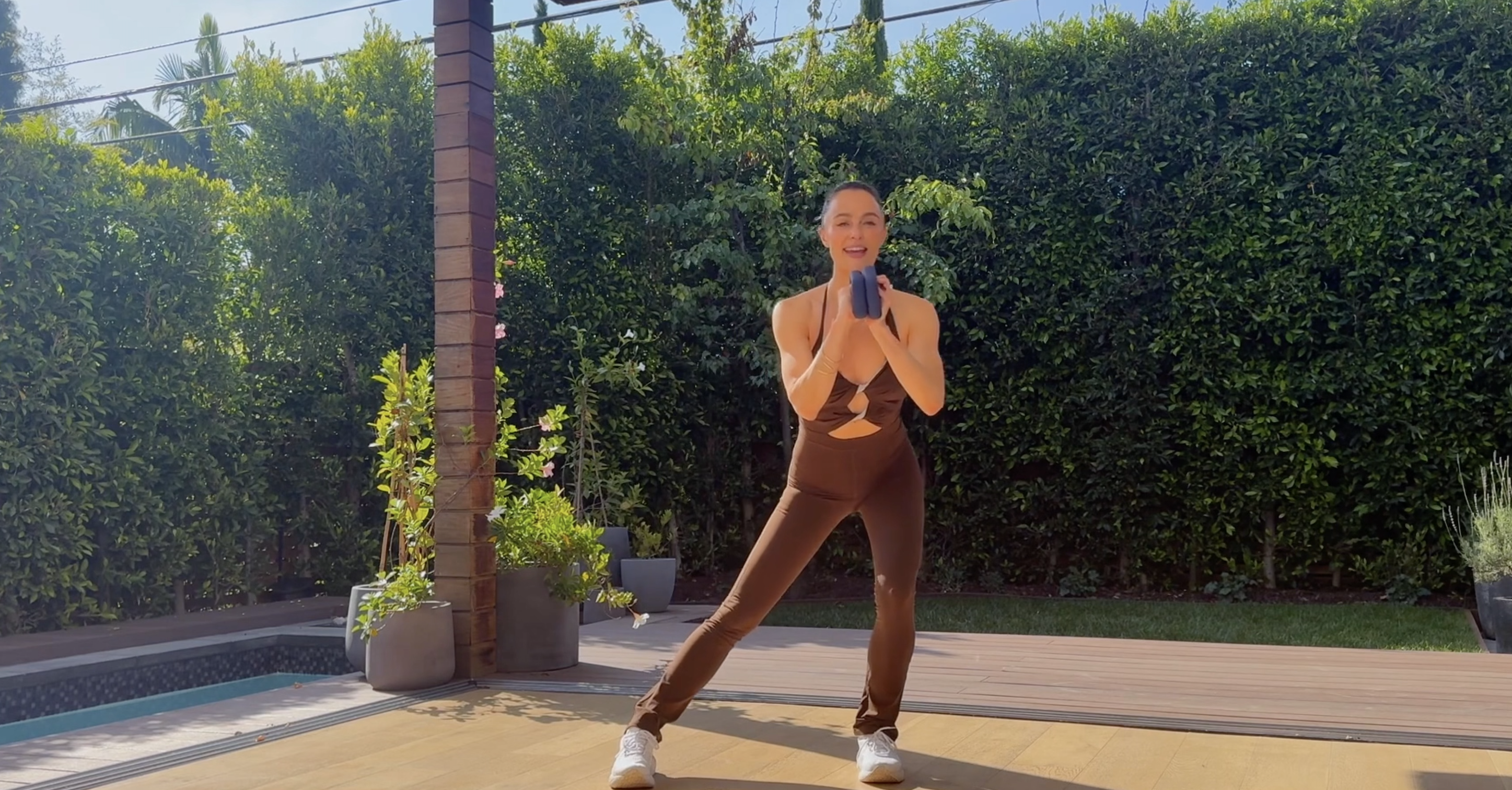 #1 IN 2025! 6MIN LEGS 33