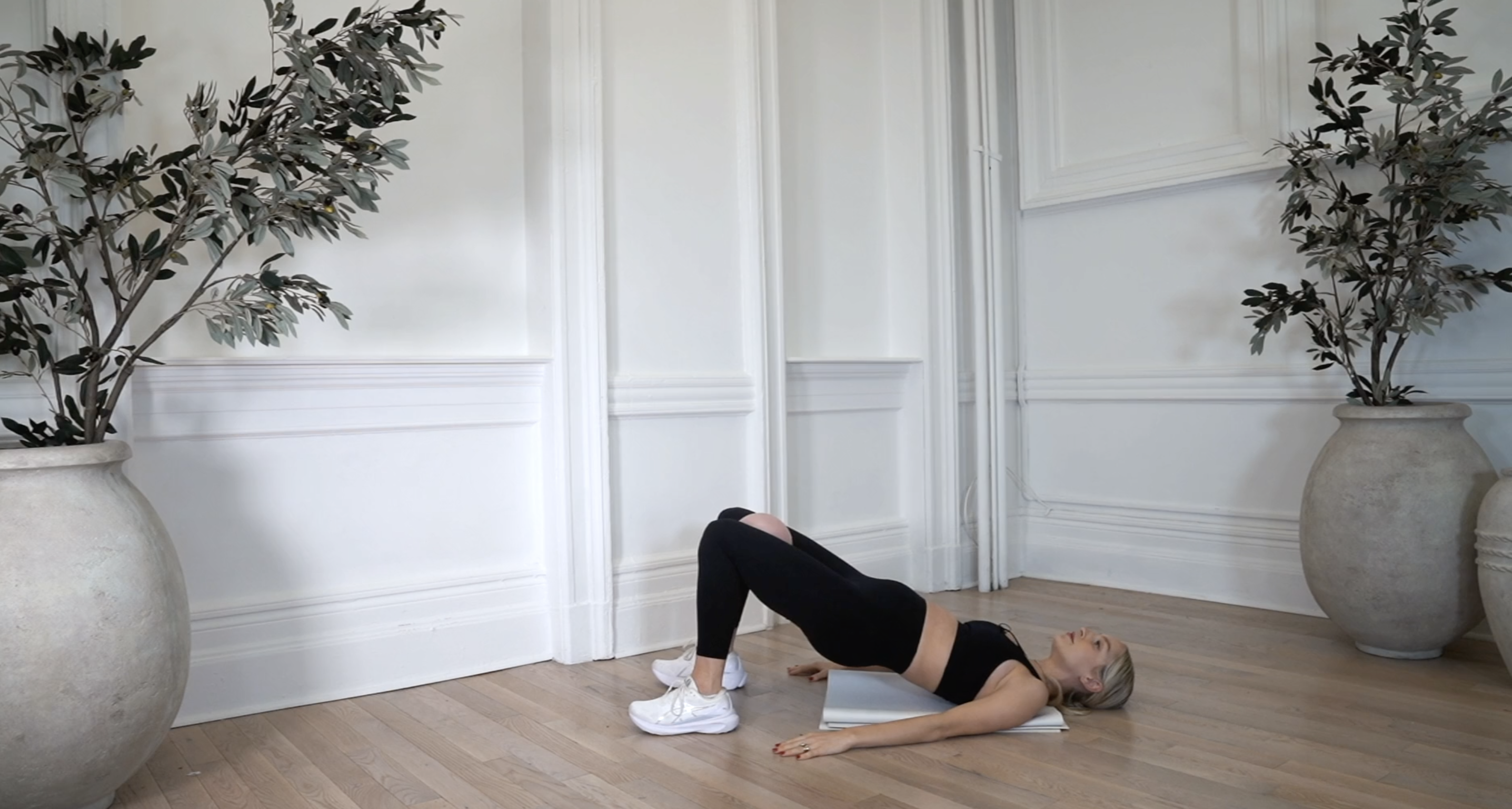 15MIN SLOW & CONTROLLED SCULPT 26