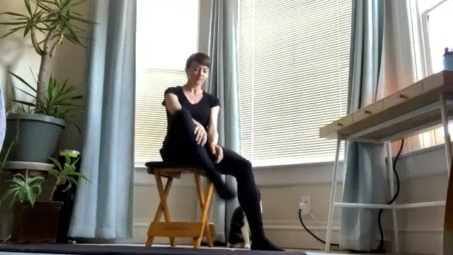 GYROKINESIS® Flow with Laura