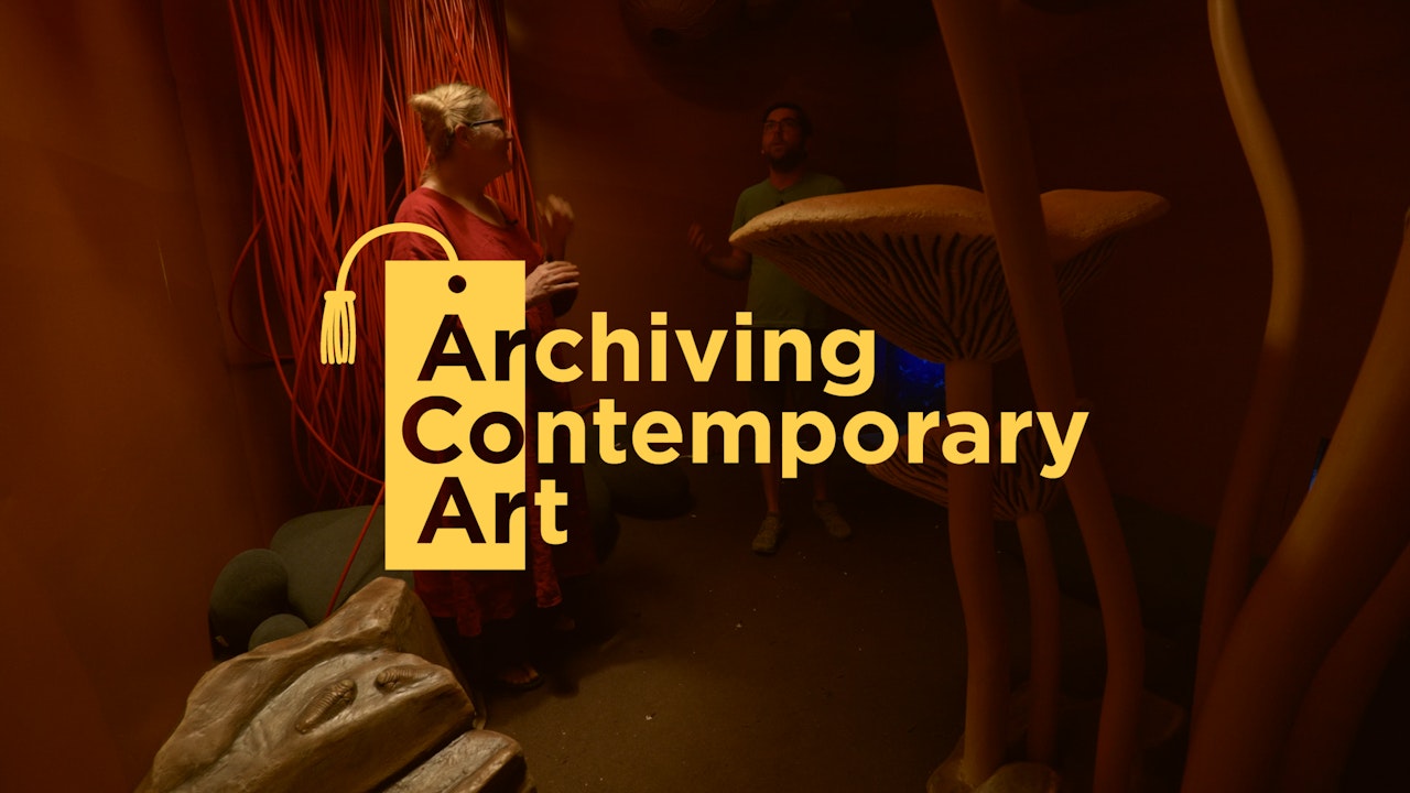 Archiving Contemporary Art
