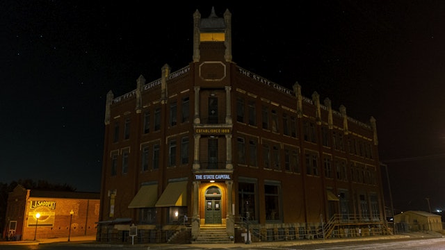 Stone Lion Inn and Downtown Guthrie