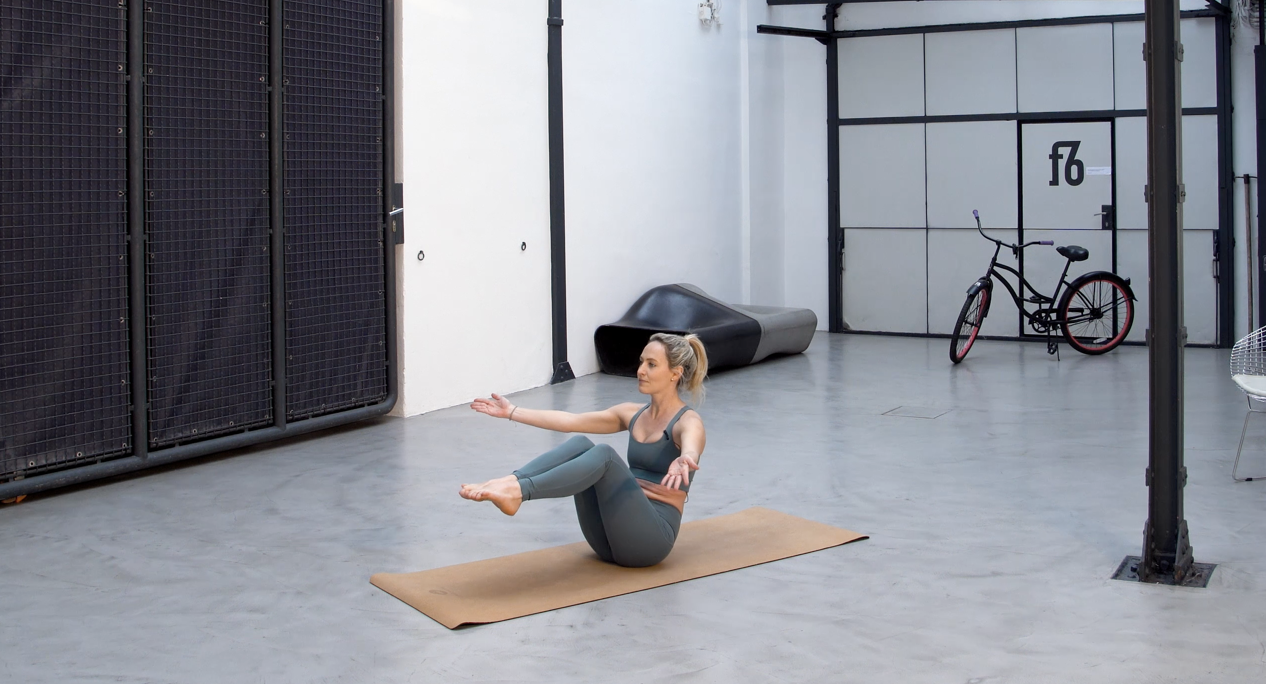 Strong Body mit @yogaandjuliet