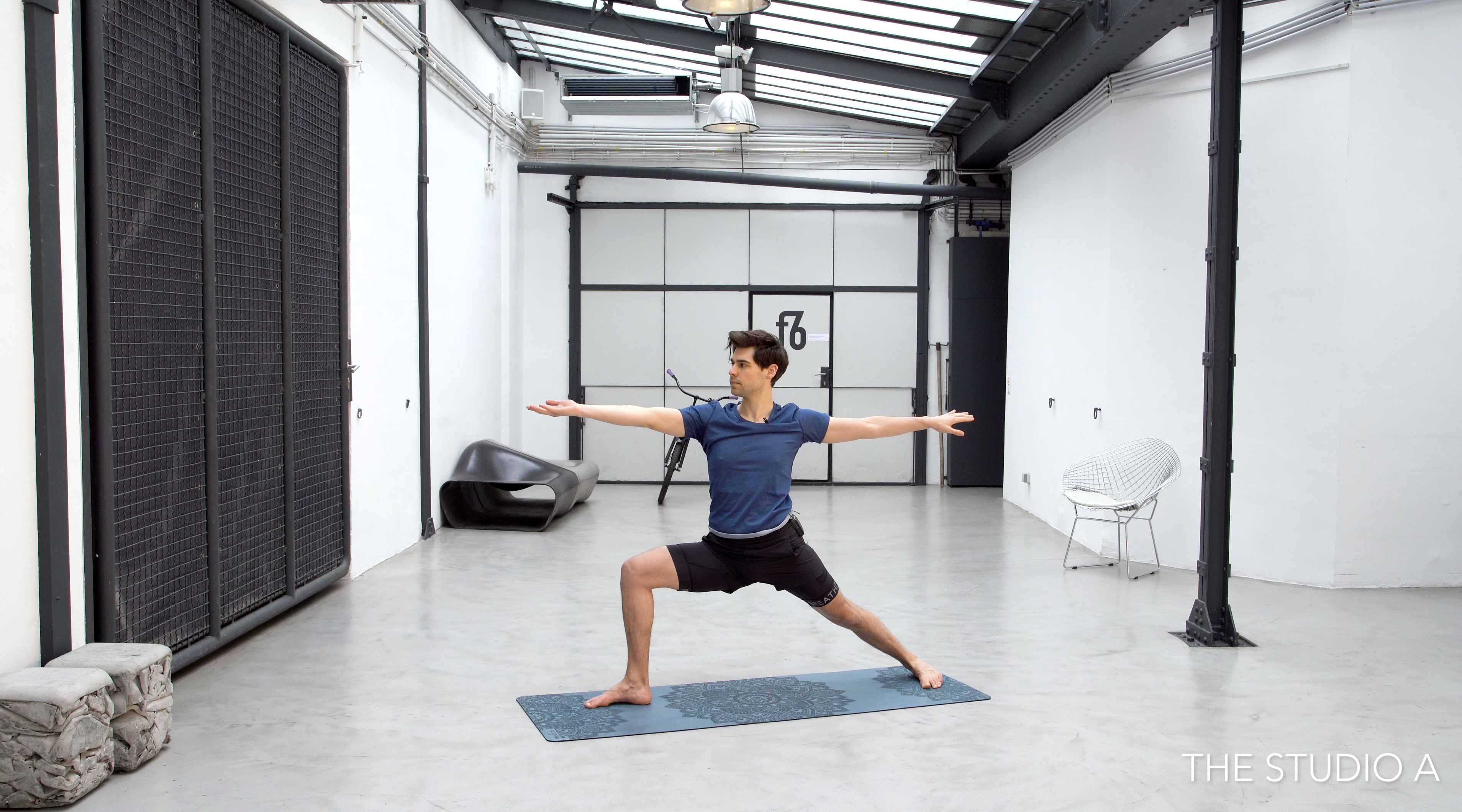 Warrior Vinyasa Flow mit @philipp.yoga