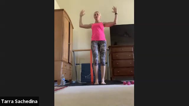 4/24 Foundation with Laurel