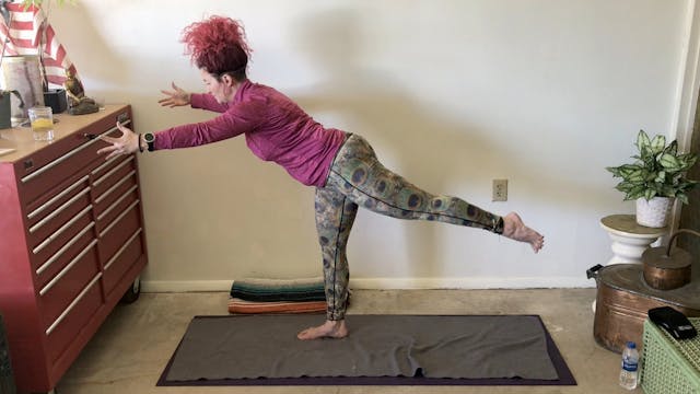 15 min energizing yoga sequence