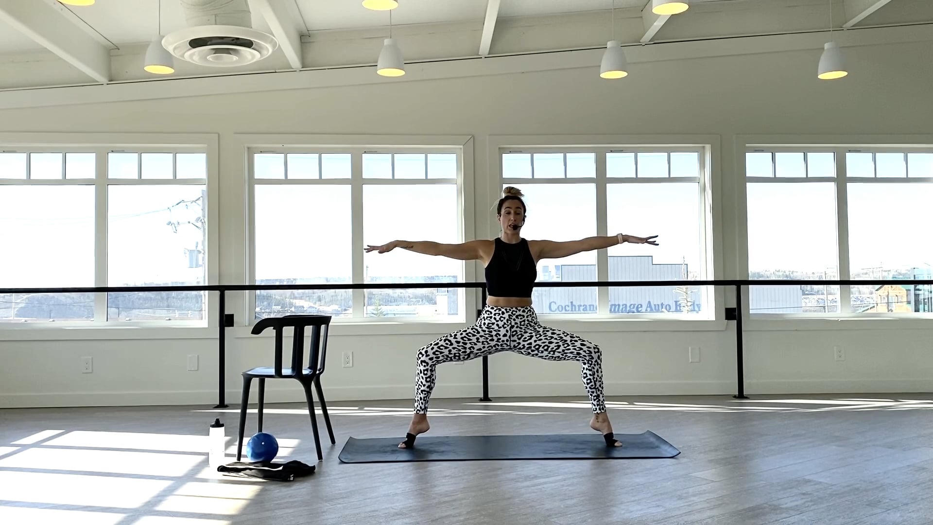 Carla | 40 min | Barre