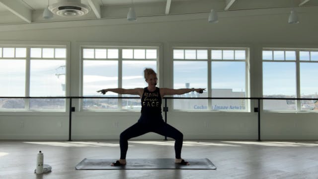 Rochelle | 12 min | Arms