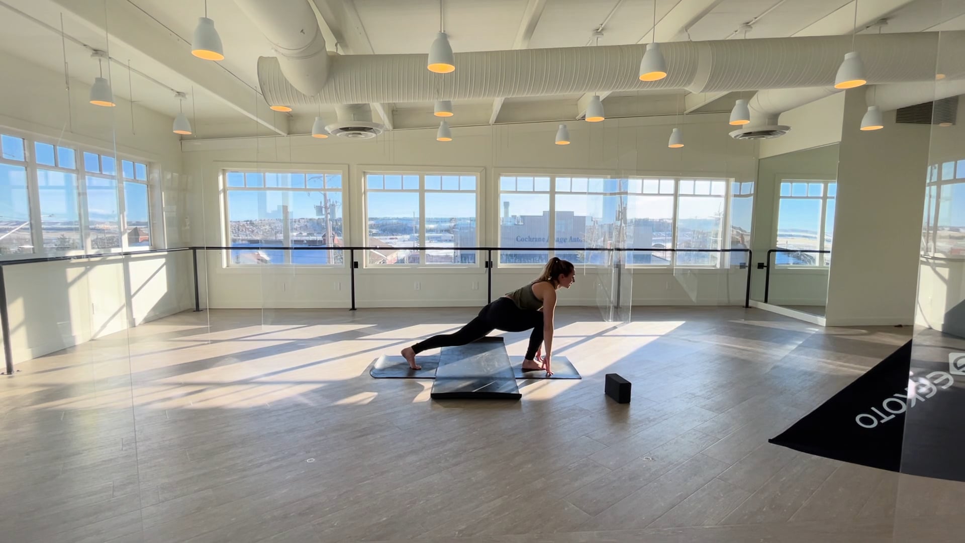 Sarah | 60 min | Functional Flow