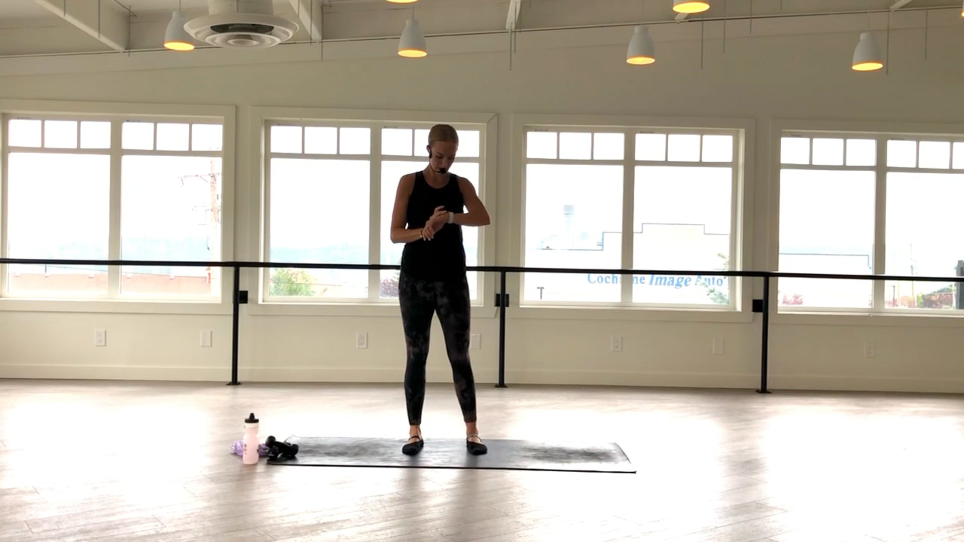 Sabrina | 30 min | Barre