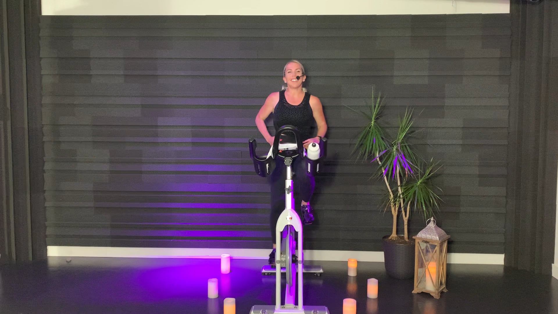 Kelly | 30 min | Spin