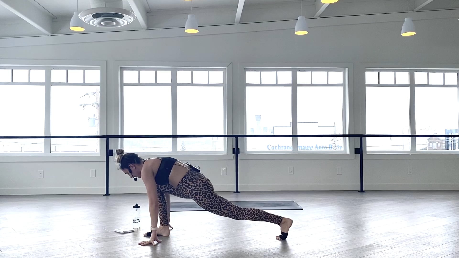 Carla | 30 min | Barre