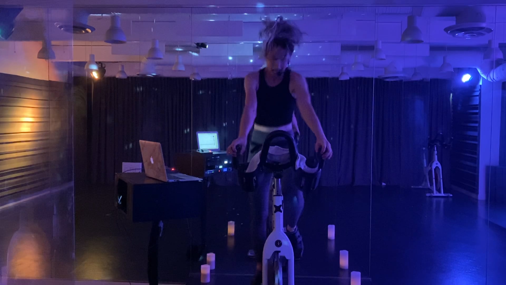 Dani | 25 min | Spin