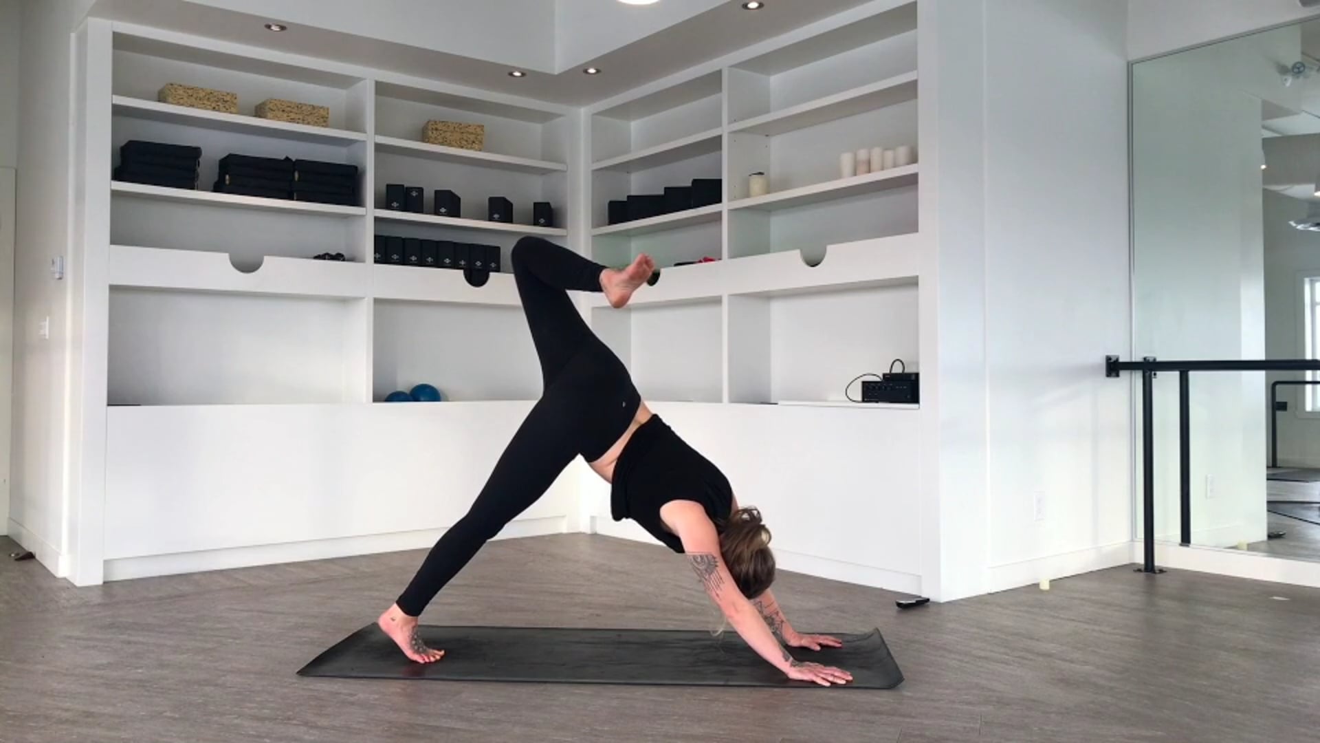 Marni | 20 min |  Power Flow