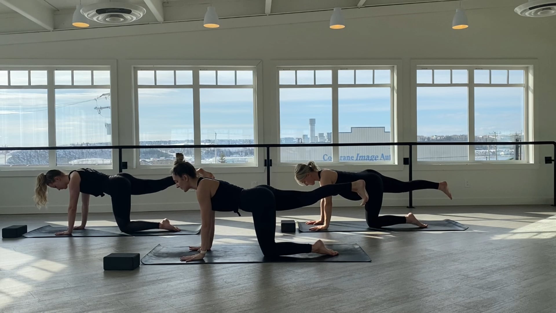 Carla | 35 min | Flow (Prenatal Friendly)