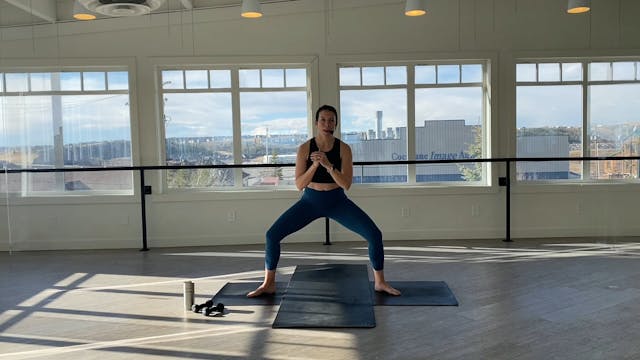 Jocelyn | 30 min | Barre