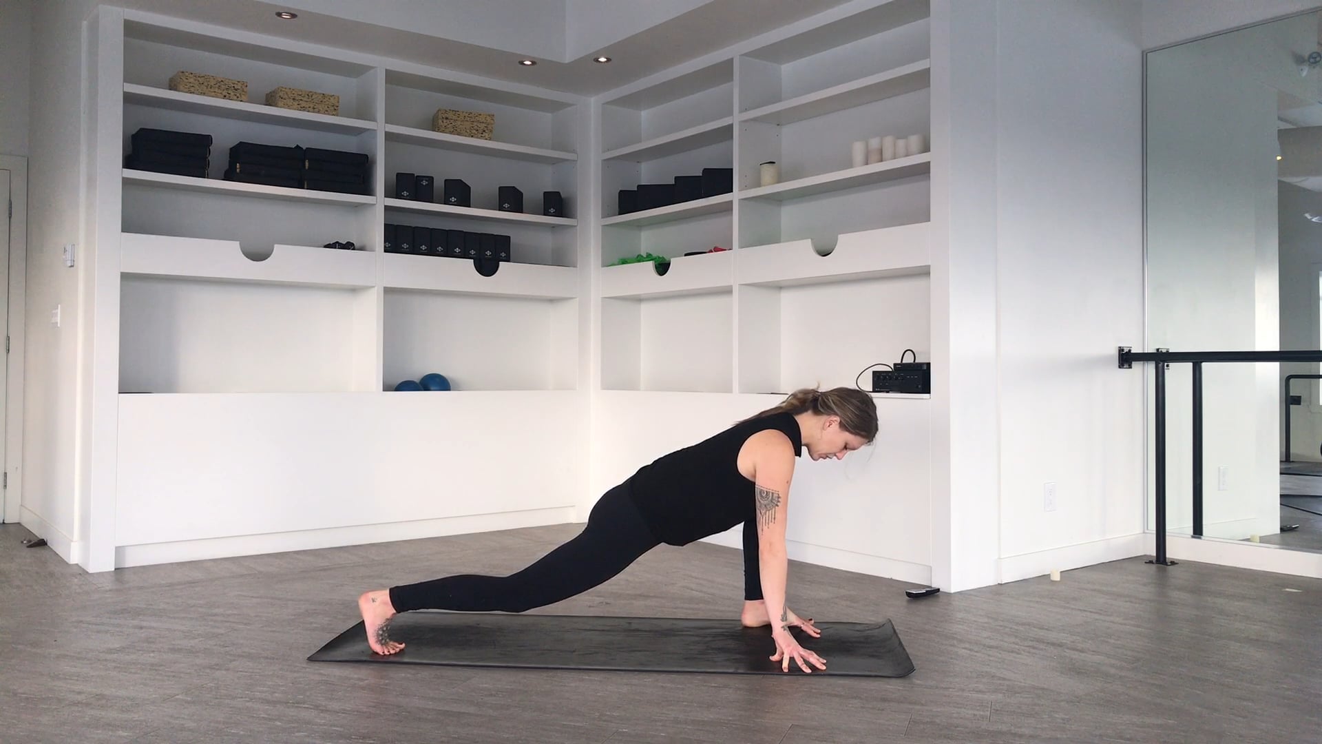 Marni | 40 min | Slow Flow