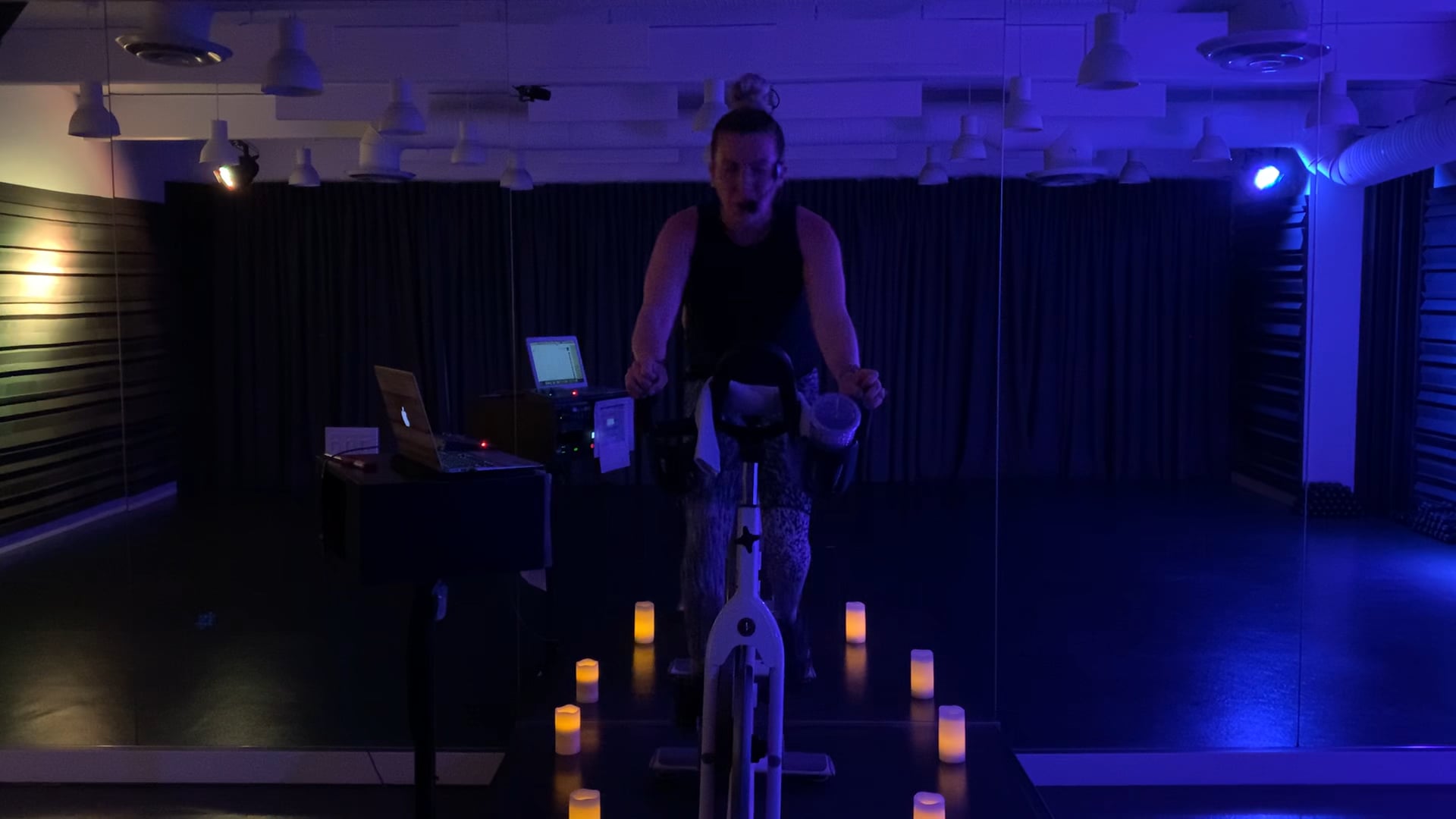 Kelly | 35 min | Spin