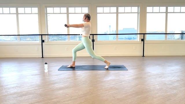 Carla | 30 min | Barre HIIT