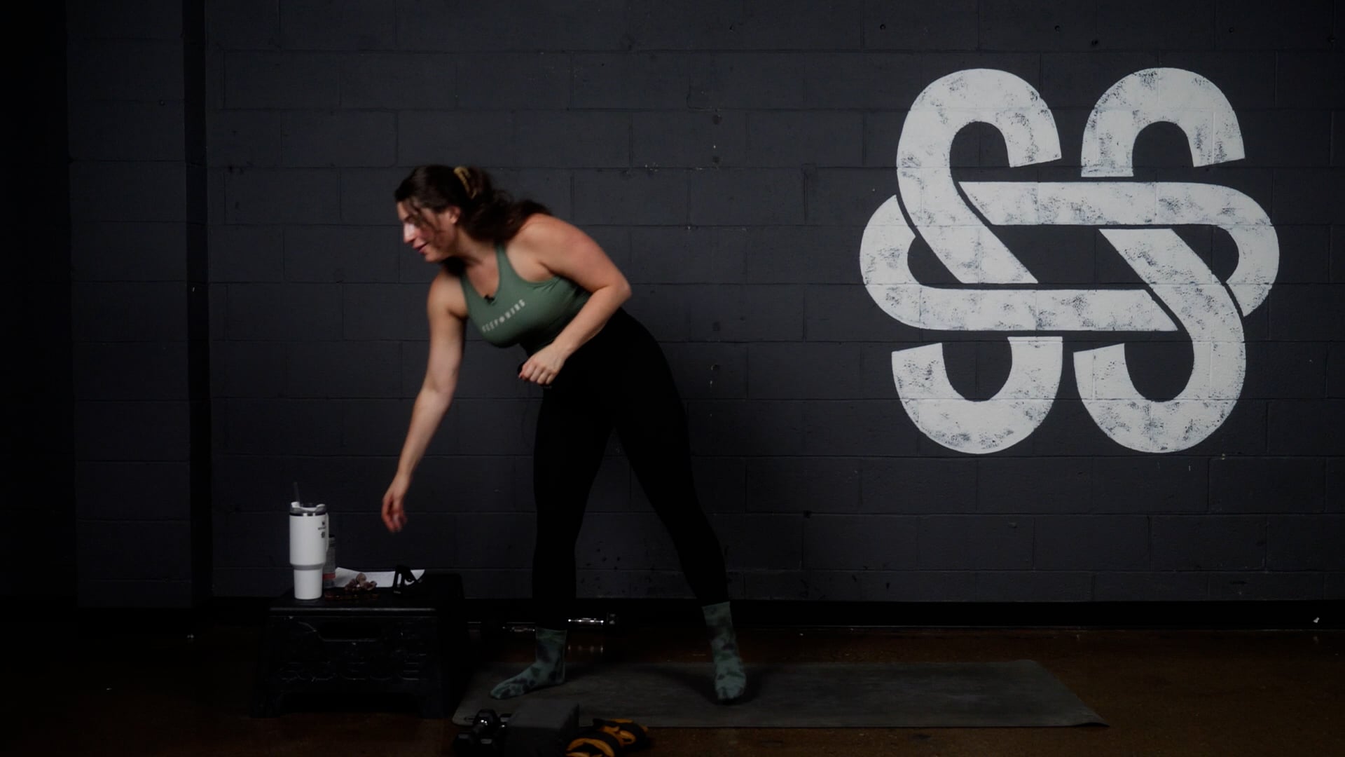 High+Tight Lindsey 10.35