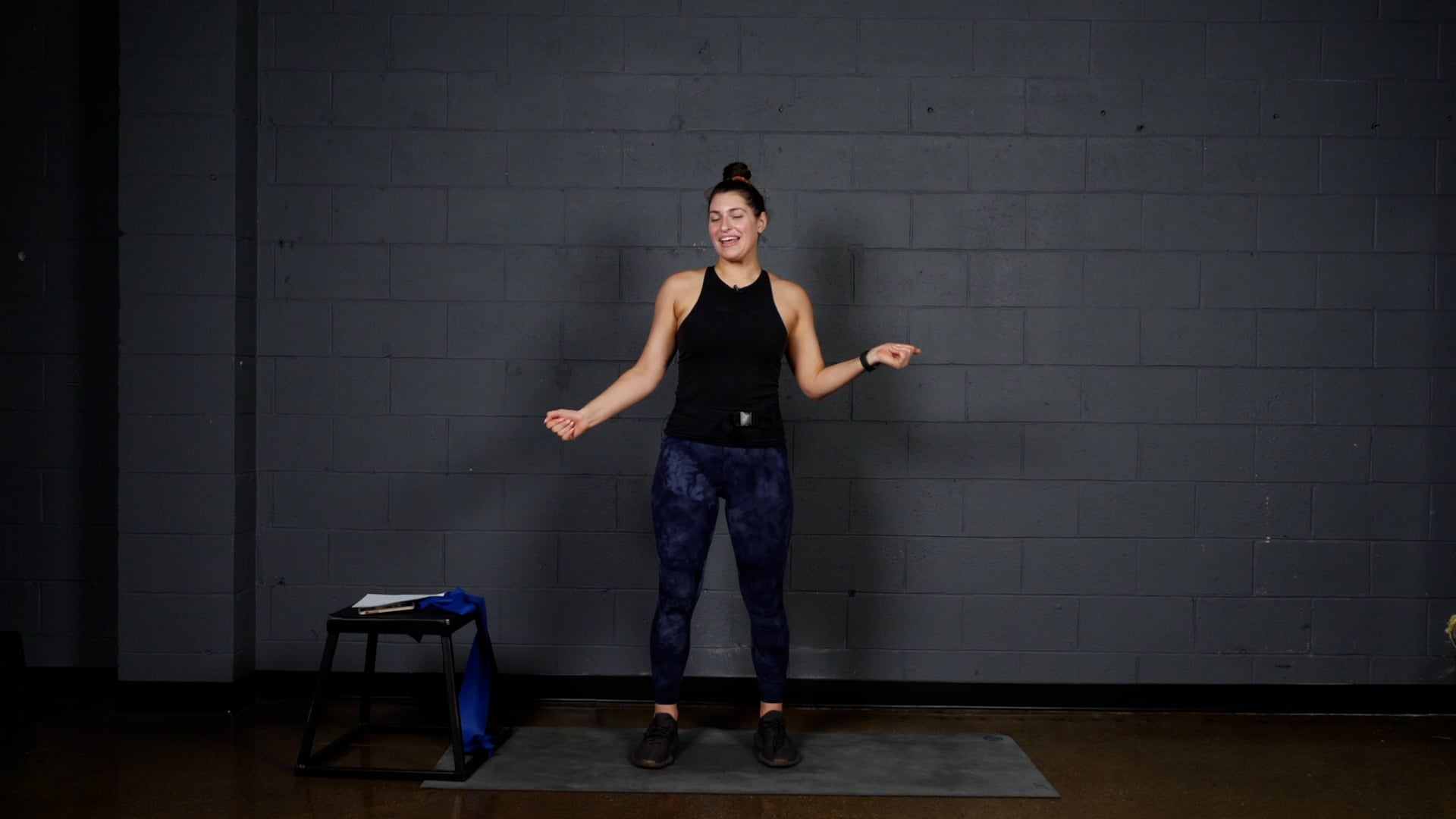 High+Tight Lindsey 9.36