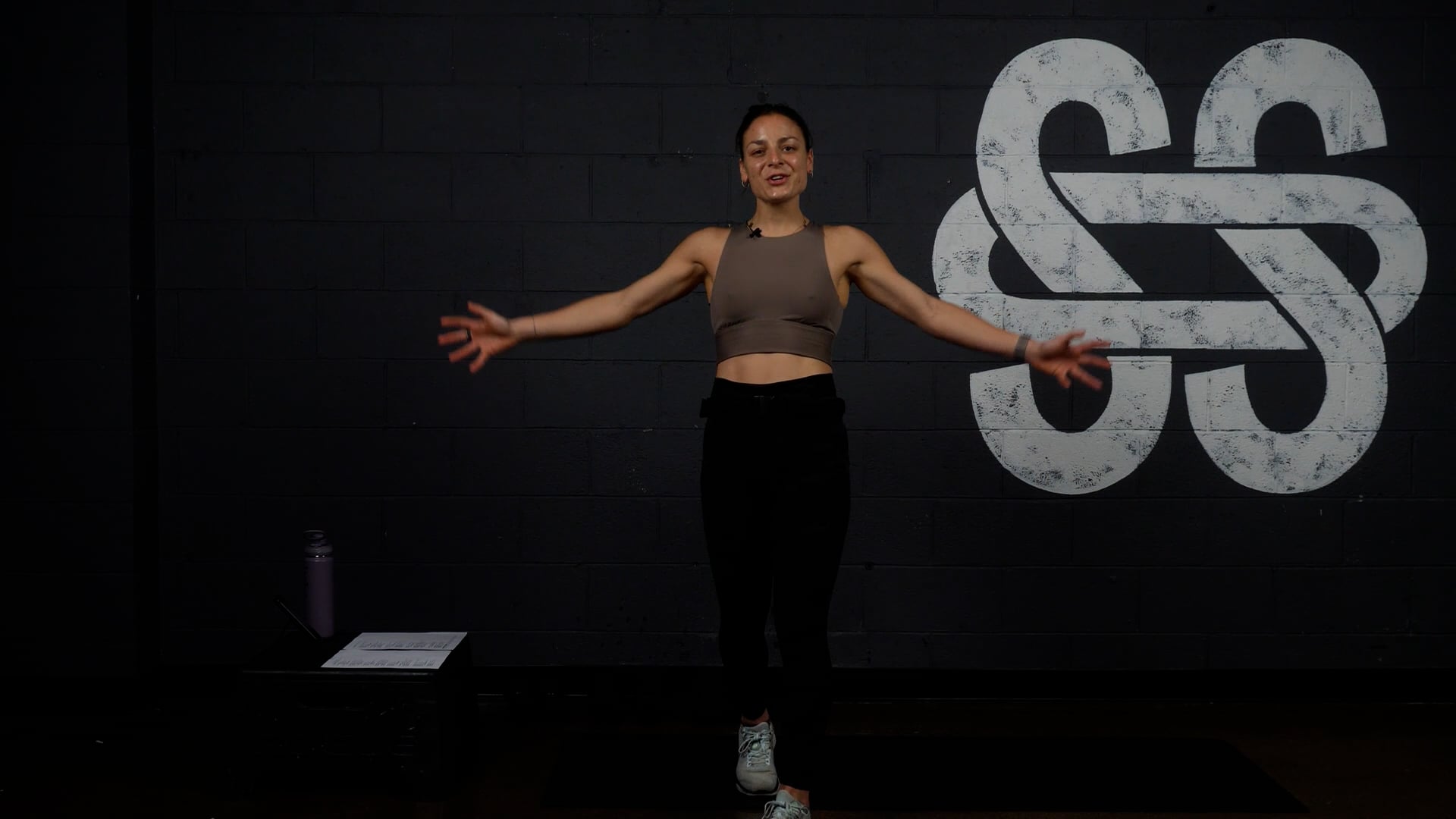 In The Mix Hannah 3.39