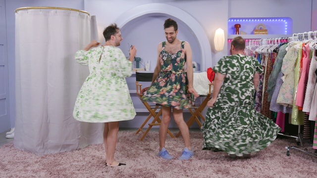 Guys Wear Dresses For a Week