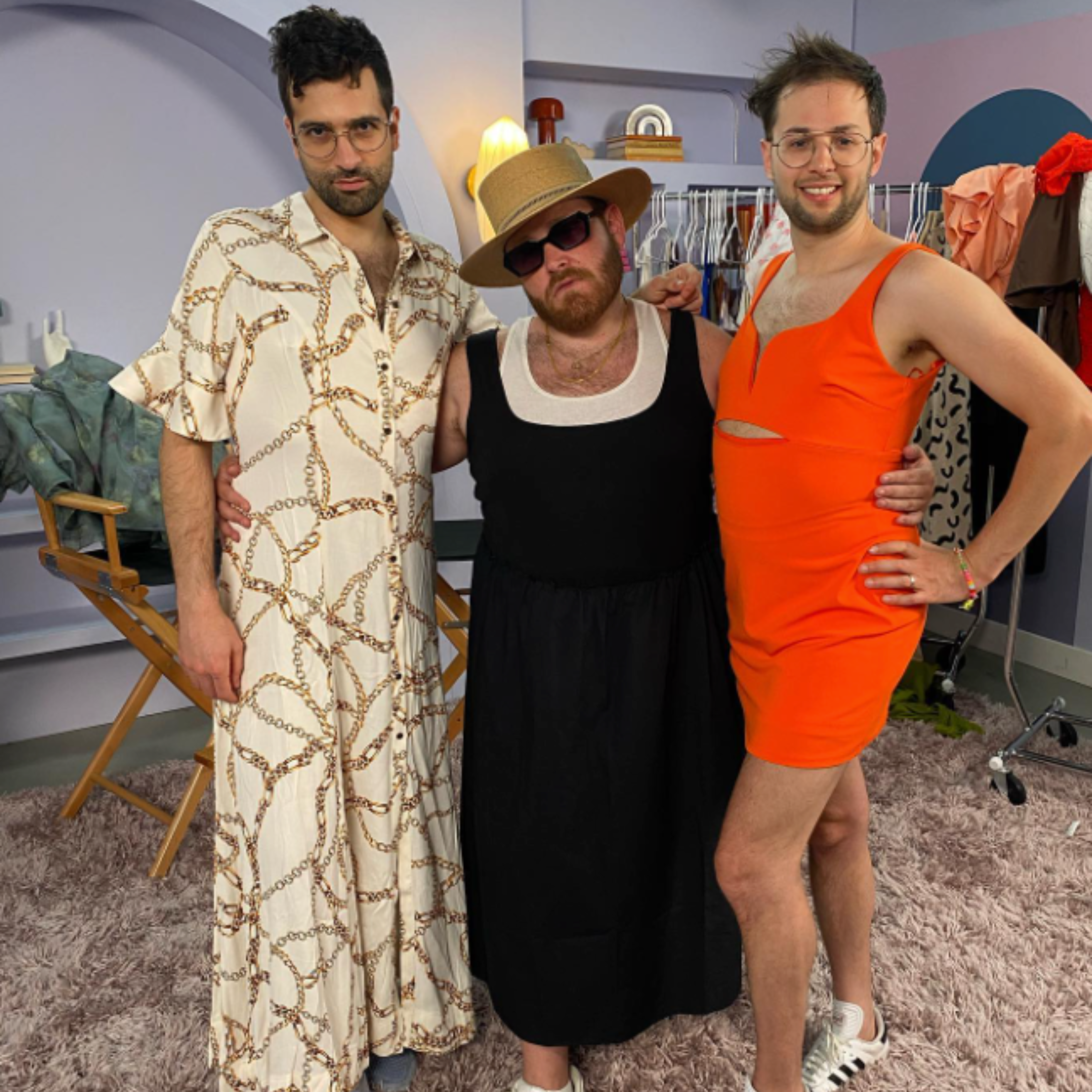 Guys Wear Dresses For a Week