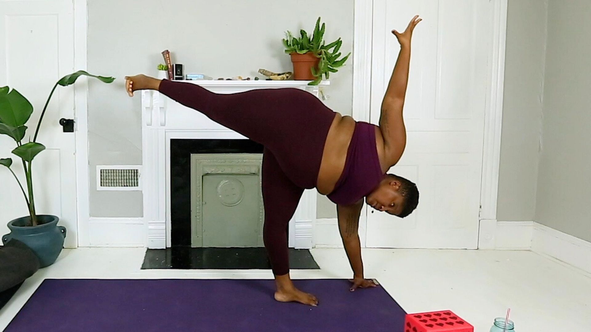 half moon pose breakdown