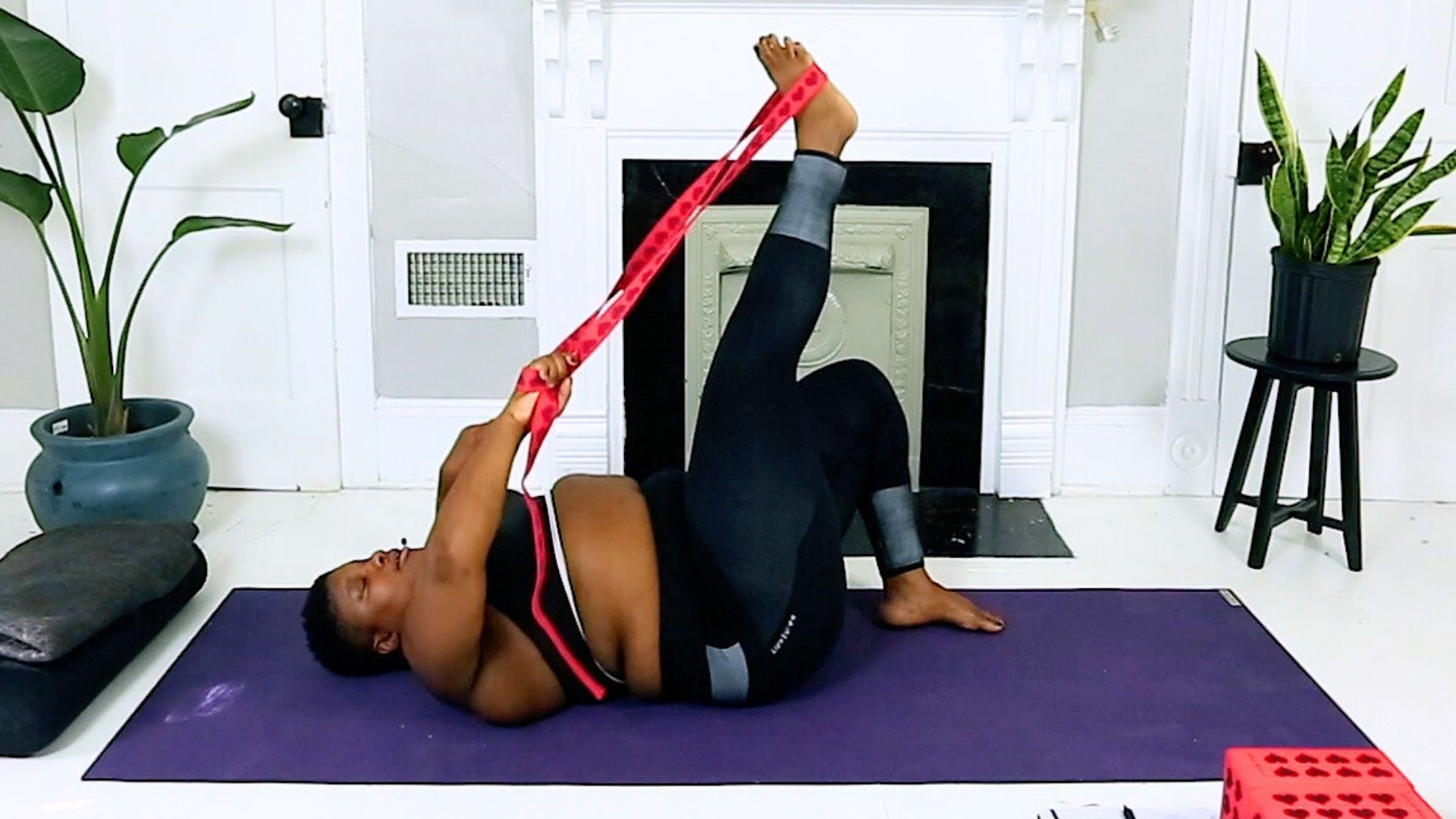 hips and hamstrings warm up