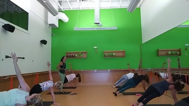 Barre 60 with Green Machine Christina