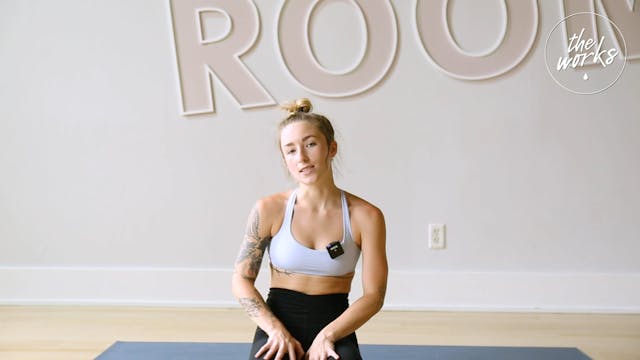 30 Min Vinyasa | Molly