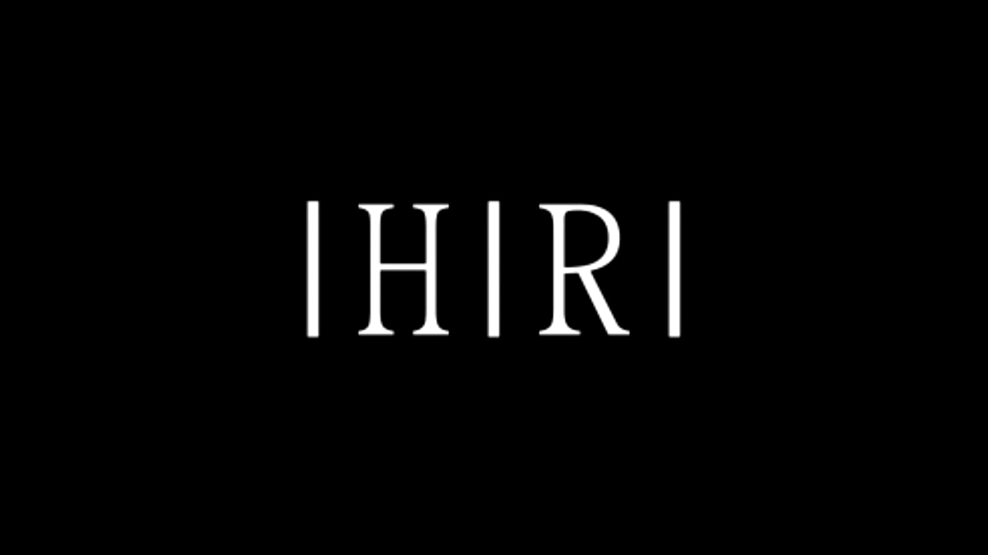 Hoot Ride Sets Up A Photography Studio