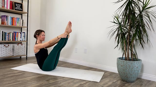 35-Minute Pilates with Keary - Glutes, Legs, & Hips