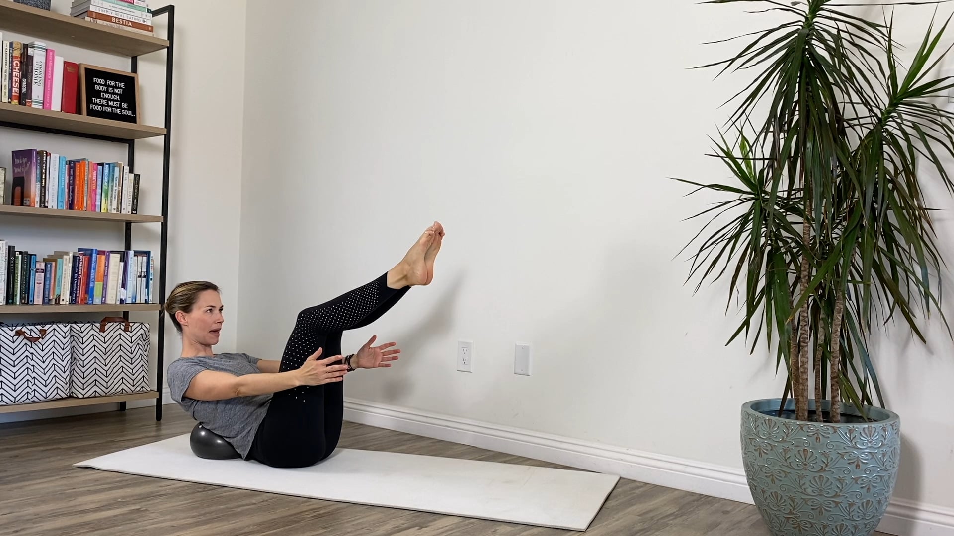 36-Minute Pialtes with Keary - Total Body with Ball 