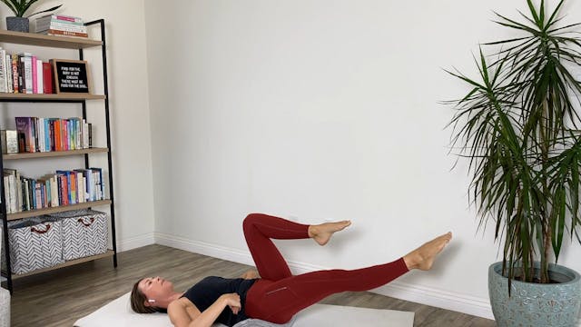 40-Minute Pilates Mat Class with Keary
