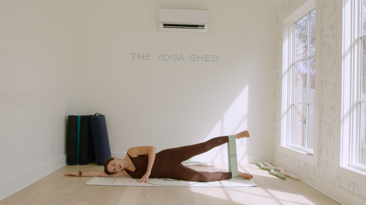 28 Minute Full Body Mat Pilates + Yoga