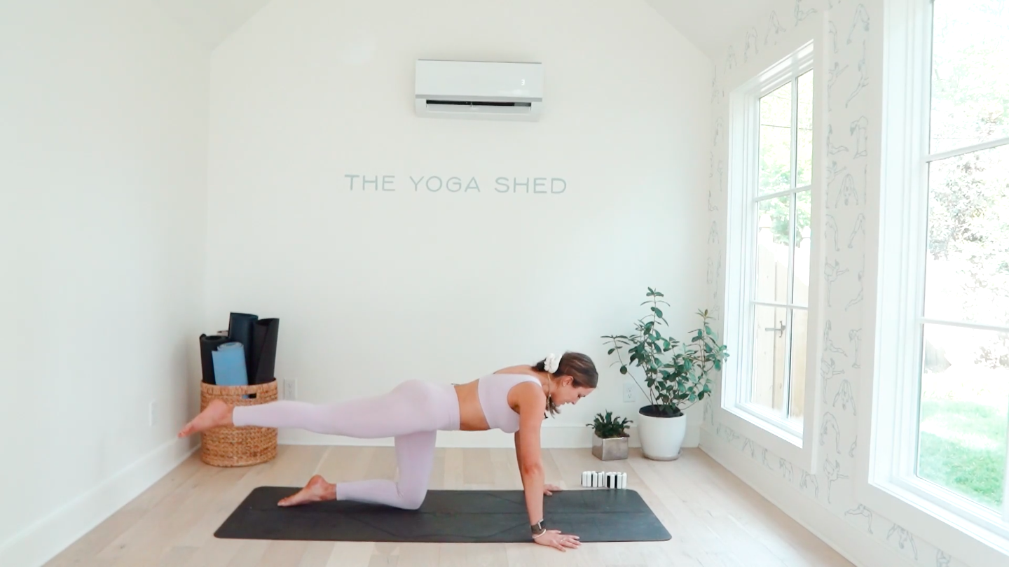 30 Minute PiYo (Pilates Yoga Fusion)